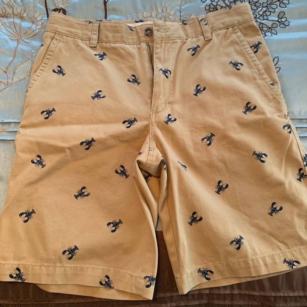 Izod lobster shorts khaki and navy size 33